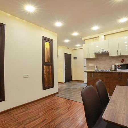 Best Apartments เยเรวาน ภายนอก รูปภาพ