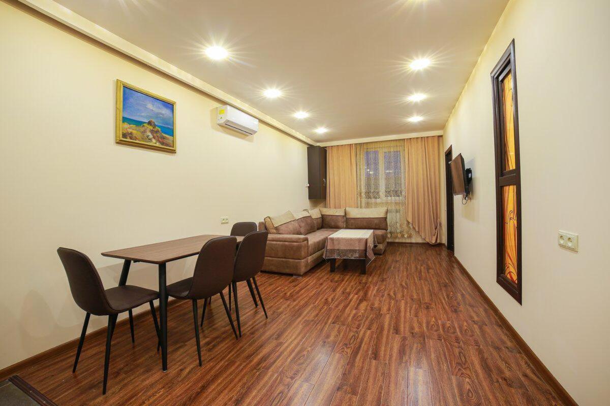 Best Apartments เยเรวาน ภายนอก รูปภาพ